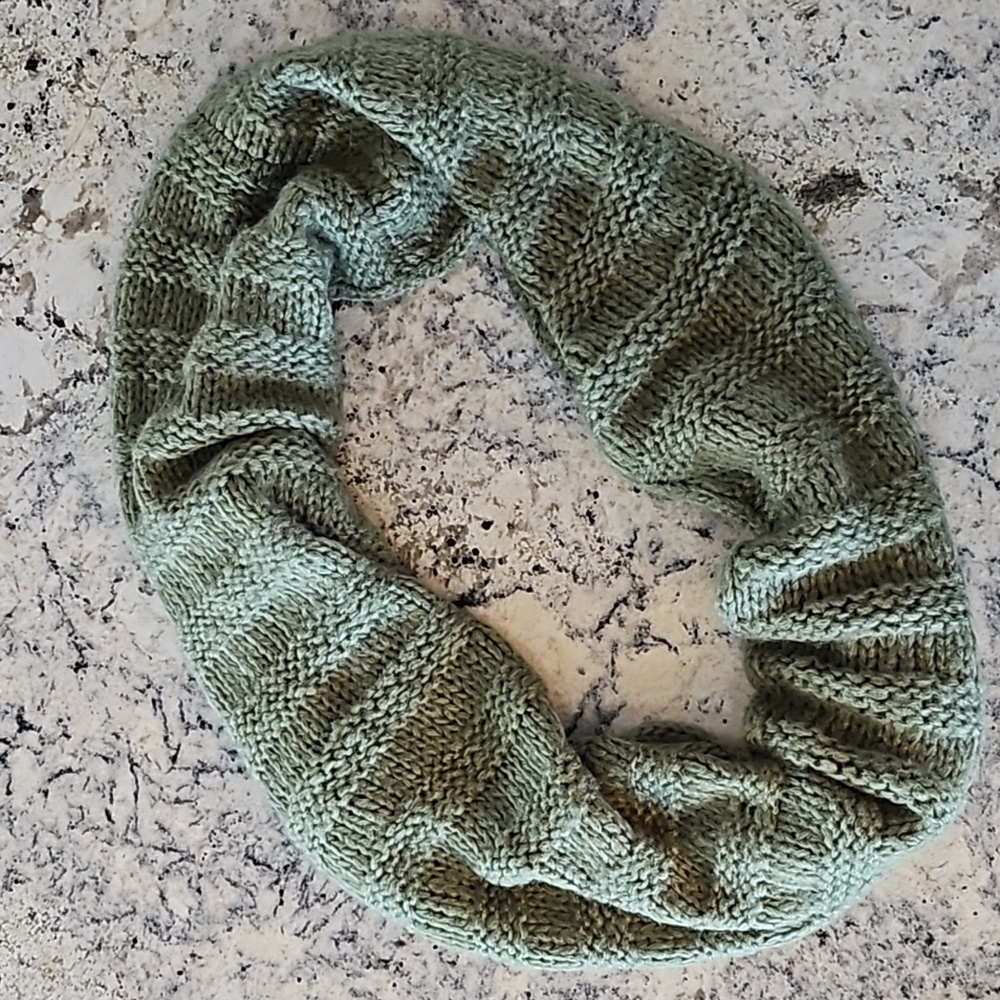 NWOT Warm, Soft Neck Loop